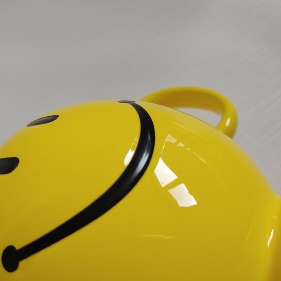 BRIGHT Teleflora Be Happy Mug BOLD and HAPPY Y2K Look Happy Face Cappucc… - Picture 2 of 6